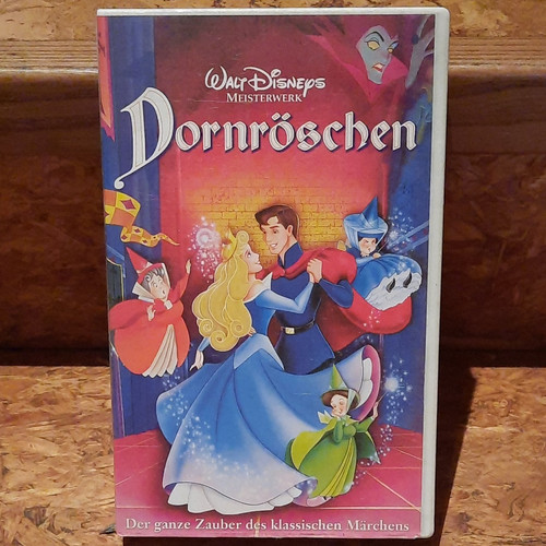Walt disneys dornröschen - •,