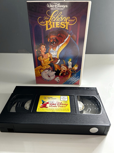 Vhs video walt disneys - "walt,