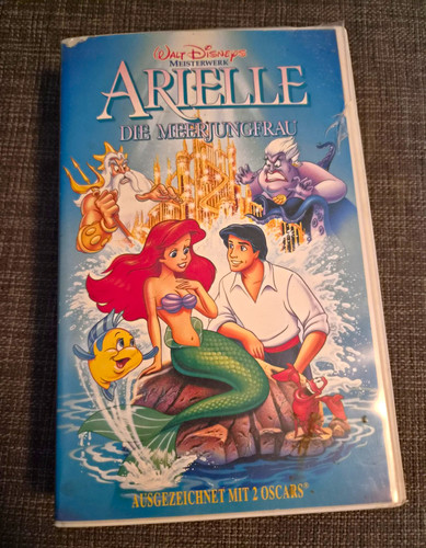 Walt disney home video arielle - disney,